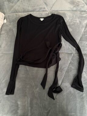 Garage Black Long-Sleeve Wrap Tie Top
